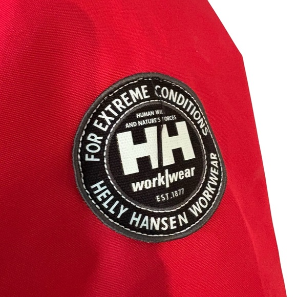 EUC Helly Hansen Women's Vibrant Red and Black Ski Jacket - Picture 5 of 14